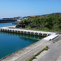 令和元年度阿古漁港－３．０M岸壁建設及びその他工事